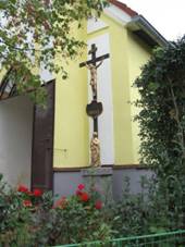 Kaple p�i silnici ve st�edu Slov�nic (Q66564914) 03.jpg