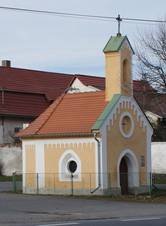Hn�vkov chapel 02.JPG