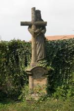 Hrob u kostela Vsech svatych (Boskovice).JPG
