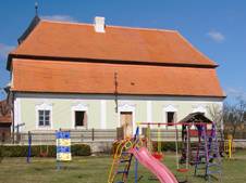 Fara, �ernovice, okres Blansko.jpg