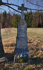 File:K&Aring;&Atilde;�&Aring;&frac34; jihoz&Atilde;&iexcl;padn� od obce, �ernovice, okres Blansko.jpg