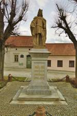 Socha Ji��ho z Pod�brad, Kun�t�t, okres Blansko.jpg