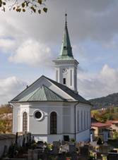 https://upload.wikimedia.org/wikipedia/commons/thumb/0/05/Rove%C4%8Dn%C3%A9-evangelick%C3%BD-kostel2014j.jpg/800px-Rove%C4%8Dn%C3%A9-evangelick%C3%BD-kostel2014j.jpg