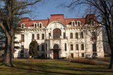 Vila tovarnika Low - Beera, velka (Svitavka).JPG