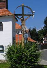 https://upload.wikimedia.org/wikipedia/commons/thumb/e/e5/Brno%2C_Jehnice%2C_Bell_Tower.jpg/800px-Brno%2C_Jehnice%2C_Bell_Tower.jpg