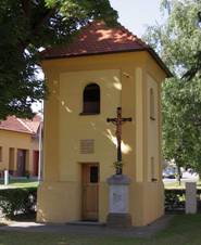 Kobylnice - zvonice.jpg