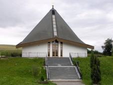 http://www.obec-brezina.cz/files/filemanager_images/fotogalerie-1/files/ckeditor/Obecni%20urad/Turismus/kostel01.jpg