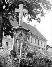 http://www.collegium.cz/pamatky-databaze/krizky/img/fotky/Jetrichov/nahledy/jt_09_00.jpg