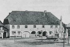 H�hnerwasser. Willibald Gatters Elternhaus (1909).jpg