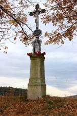 Vr�b�e, Kroclov, wayside cross.jpg