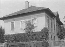 http://www.zanikleobce.cz/detail_img.php?i=97927