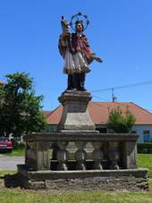 Bude� - socha sv. Jana Nepomuck�ho 1.jpg