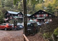 Balzh�tte Na Tok�ni The Courtship Hunting Lodges W1.jpg