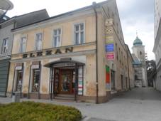 http://upload.wikimedia.org/wikipedia/commons/thumb/5/58/Restaurace_Slezan_M%C3%ADrov%C3%A9_n%C3%A1m%C4%9Bst%C3%AD.JPG/1024px-Restaurace_Slezan_M%C3%ADrov%C3%A9_n%C3%A1m%C4%9Bst%C3%AD.JPG
