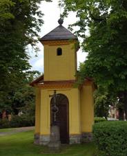 Kaple na n�vsi v Tlustici (Q105001368) 01.jpg