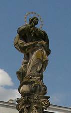 Sloup_se_sochou_P._Marie_Immaculaty_(Hranice).jpg