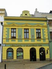 D�m_U_zlat�ho_lva,_Masarykovo_n�m�st�_5,_Hranice.JPG