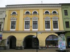 �aputovsk�_d�m,_Masarykovo_n�m�st�_20,_Hranice.JPG