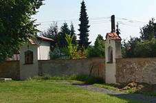 Kel�, k��ov� cesta u kostela sv. Petra a Pavla.JPG