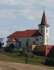 �pi�ky, kostel a vodojem.JPG