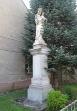 Prosenice, socha Panny Marie Host�nsk�.jpg