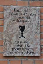 Hustope�e-evangelick�-fara2015deska.jpg