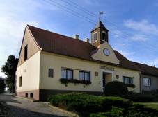 Ka�nice, municipal office.jpg