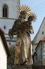 http://upload.wikimedia.org/wikipedia/commons/thumb/f/fa/Kostel_svat%C3%A9ho_Jana_K%C5%99titele%2C_Kurd%C4%9Bjov_%2826%29.JPG/640px-Kostel_svat%C3%A9ho_Jana_K%C5%99titele%2C_Kurd%C4%9Bjov_%2826%29.JPG
