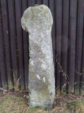 https://upload.wikimedia.org/wikipedia/commons/thumb/b/b9/Sm%C3%ADr%C4%8D%C3%AD_k%C5%99%C3%AD%C5%BE_v_Tom%C3%ADkovic%C3%ADch_%28Q72741781%29_01.jpg/800px-Sm%C3%ADr%C4%8D%C3%AD_k%C5%99%C3%AD%C5%BE_v_Tom%C3%ADkovic%C3%ADch_%28Q72741781%29_01.jpg