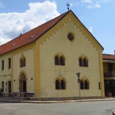 https://d34-a.sdn.cz/d_34/c_img_G_f/ytl3FI.jpeg?fl=res,2200,2200,1