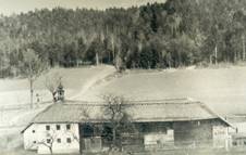 http://www.zanikleobce.cz/detail_img.php?i=80452