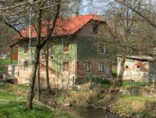 https://d34-a.sdn.cz/d_34/c_img_G_J/VKHPvU.jpeg?fl=res,2200,2200,1