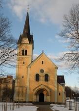 https://upload.wikimedia.org/wikipedia/commons/thumb/4/4c/Kostel_Pov%C3%BD%C5%A1en%C3%AD_sv._K%C5%99%C3%AD%C5%BEe_v_Ryb%C3%A1%C5%99%C3%ADch.jpg/800px-Kostel_Pov%C3%BD%C5%A1en%C3%AD_sv._K%C5%99%C3%AD%C5%BEe_v_Ryb%C3%A1%C5%99%C3%ADch.jpg