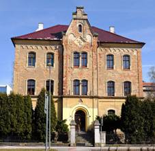 Fara u kostela svat�ho K��e v Ryb���ch (1).jpg