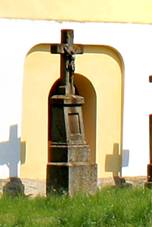 https://upload.wikimedia.org/wikipedia/commons/c/c9/Mocht%C3%ADn%2C_Bystr%C3%A9%2C_common.jpg