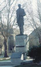 Kol�n socha TGM 1995.jpg