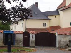 Kol�n, kapuc�nsk� kl�ter.jpg