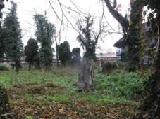 h�bitov u kostela