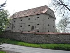 https://upload.wikimedia.org/wikipedia/commons/thumb/c/c7/Radovesnice_I_e._BarokniSypka.jpg/1024px-Radovesnice_I_e._BarokniSypka.jpg