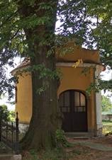 Rataje (KM), h�bitovn� kaple (1).JPG