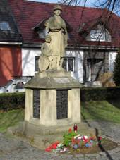 Borsov pomnik padlym 01.jpg