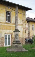 Litochovice nad Labem, pomn�k.jpg