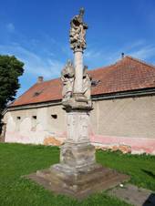 2016-05-27 GuentherZ 082449 Untertannowitz Doln� Dunajovice Dreifaltigkeit.jpg
