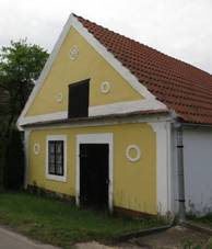 Kom�rov, venkovsk� usedlost �p.2.jpg