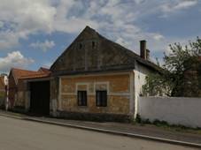 Kom�rov, venkovsk� usedlost �p.18.jpg