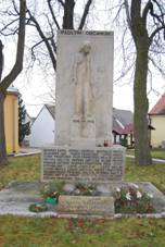 https://upload.wikimedia.org/wikipedia/commons/thumb/2/20/Rad%C4%9Btice_%28okres_T%C3%A1bor%29_%285%29.jpg/800px-Rad%C4%9Btice_%28okres_T%C3%A1bor%29_%285%29.jpg