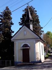 Chapel of the Holy Name of Virgin Mary (Kramolna).jpg