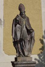 File:Socha sv. Vojt�cha, Horn� Blatn� (det).JPG