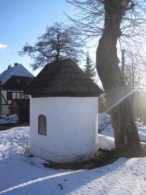 kaple sv. Anny od severov�chodu - �nor 2011