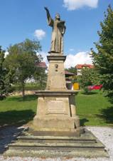 Vojice - pomn�k Mistra Jana Husa obr01.jpg